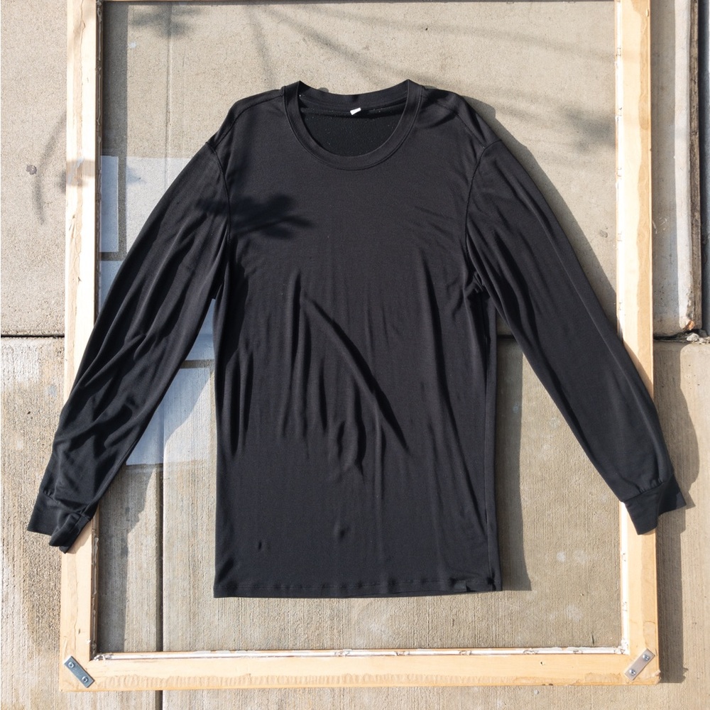 Uniqlo Long Sleeve T Shirt Sweater/Base Layer Stretch HEAT TECH Extra Warm